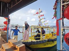 -蓝湾碧波·老字号·疍家非遗海上餐厅