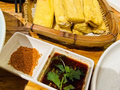 石屏包浆豆腐-老滇山寨•云南特色菜•地方菜•民族风情歌舞表演(金碧店)