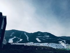 -鳌山滑雪度假区