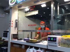 -西华美食•老广烧腊(百灵路店)