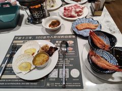 -金马门国际美食百汇(珞喻路店)
