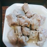胡萝卜丝，竹笋丝等等还有肉