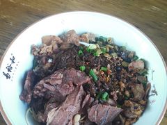 牛肉酸菜带迅干-易裕和·长沙米粉(竹塘西路店)