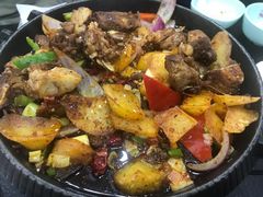 -撒拉人家.酸菜牦牛肉火锅