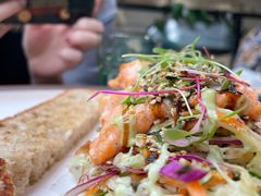 烤三文鱼沙拉-O'mills Sourdough Bakery&Bistro(永嘉路店)