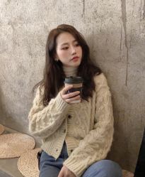 -BULB STUDIO 巴柏明星发型工作室