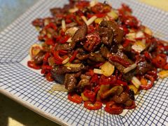 小炒黄牛肉-铜锣湾·有麝自然香(重庆新天地店)