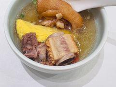 -江城小馆陕南妈妈菜·全球旅行餐厅(钟楼店)