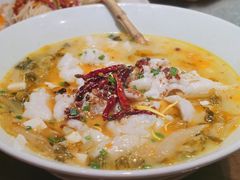 金汤酸菜鱼-新发现(苏州中心商场店)