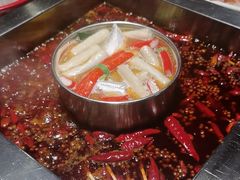 -二荆条·蜀鲜汇城市森林火锅