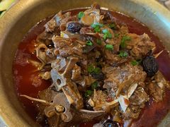 -破瓦寒窑·地摊烤羊排