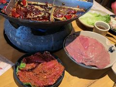 -白乐天毛肚火锅馆(南滨路店)