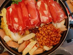 部队锅-MI WU FACTORY米屋美食工厂餐厅(绿地店)