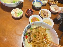 -李犟大爆鳝面·手工蟹黄包(湖滨西湖店)