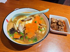 -红灯笼面食馆(世贸店)