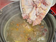 -花苑美食横琴生蚝火锅(拱北粤华路店)