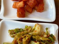 -百年石锅饭·朝鲜族传统民餐