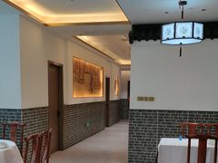 -新一家农家菜(华景新城店)