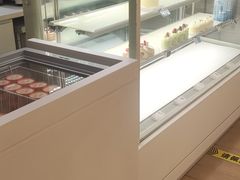 面包甜点陈列柜-好利来(桂林路店)