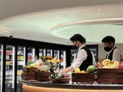 -浅深(世茂滨江精品店)