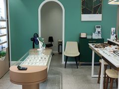 -无界眼镜MaxLess(南翔印象城店)