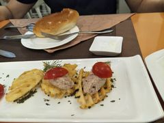 -红房子西菜馆(淮海中路店)