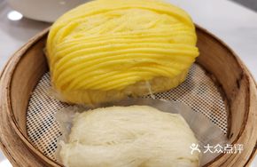 Golden and Silver Rolls