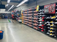 -迪卡侬(徐泾店)