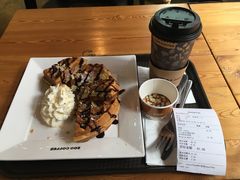 -Who乎coffee&bar