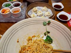 -李犟大爆鳝面·手工蟹黄包(湖滨西湖店)