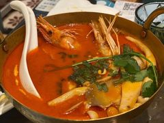 酸辣冬阴功海鲜汤檬粉-美奈小馆·东南亚菜(福田星河COCO Park店)