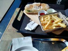 -Cafe Aewol Monsant