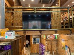 -老东镇啤酒屋海鲜加工·蒸汽海鲜·海鲜烧烤(台东店)