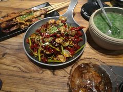 豆汤青菜钵-嘎嘎鸭脑壳(金沙店)