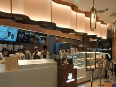 -奈雪的茶(青岛卓悦里INTOWN店)