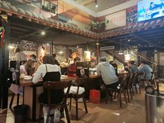 -军硕烤肉·部队火锅(二七万达店)