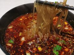 -牵人麻辣粉(粉巷店)
