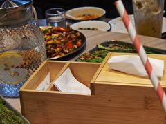 -街角等你.大连海鲜烧烤(西安路店)