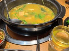 -一朵菌·野生菌探索家火锅(南亚店)