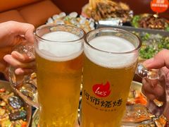 -何师烧烤Pro ·江湖川菜·小龙虾·精酿(太古里旗舰店)