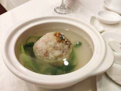 蟹粉狮子头-怡园饭店-餐厅(四望亭店)