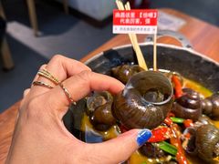 -老闵田螺馆·南昌市井菜·特色小吃(总店)