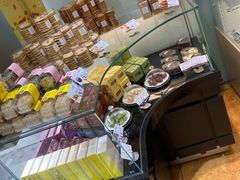 -好利来(彩香店)