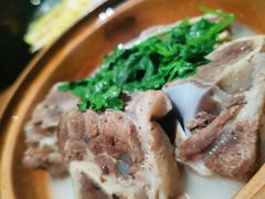 -捞王锅物料理(上海世茂广场店)