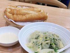 -弄堂咪道-饭香·面香·馄饨香(汇锦广场店)