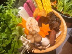 -湊湊火锅·茶憩(新中关购物中心店)