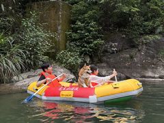 -安吉龙王山峡谷漂流