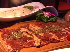 -热火朝天鲜切牛肉火锅(南强街巷店)