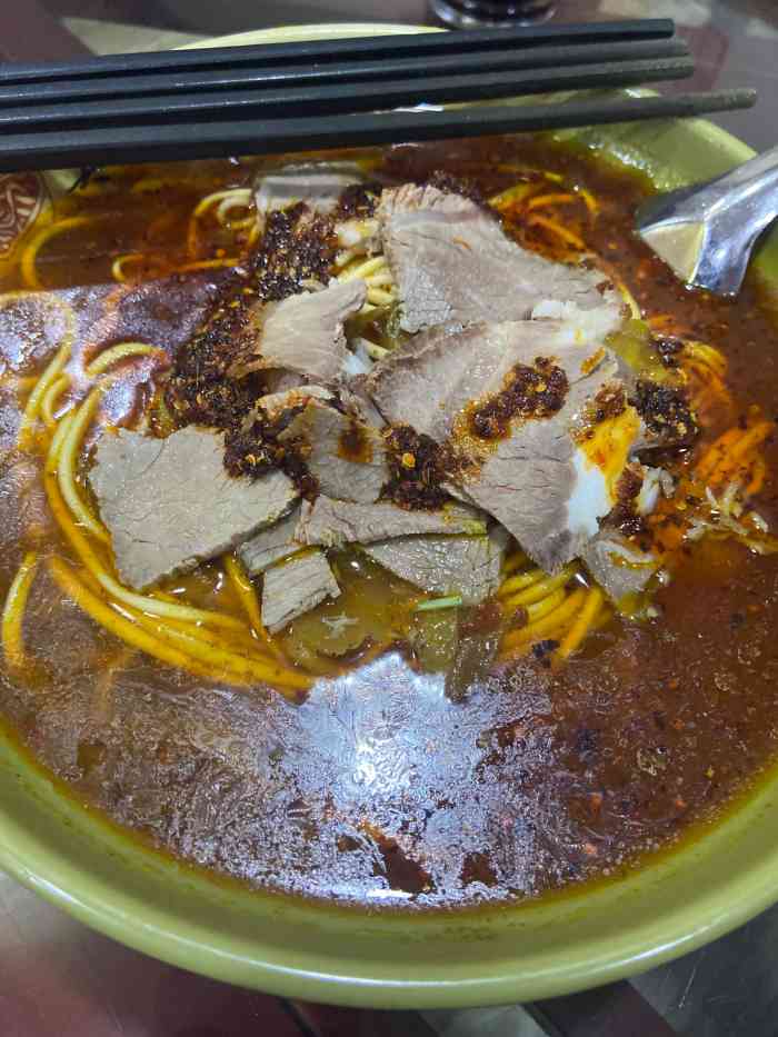 美玲拉面(微山路店)-"不错,环境好,老板也很热心,重点是很好吃.