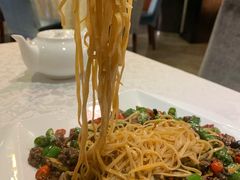 金丝乳鸽-琬苑鸽庄·川粤融合菜(解放碑总店)
